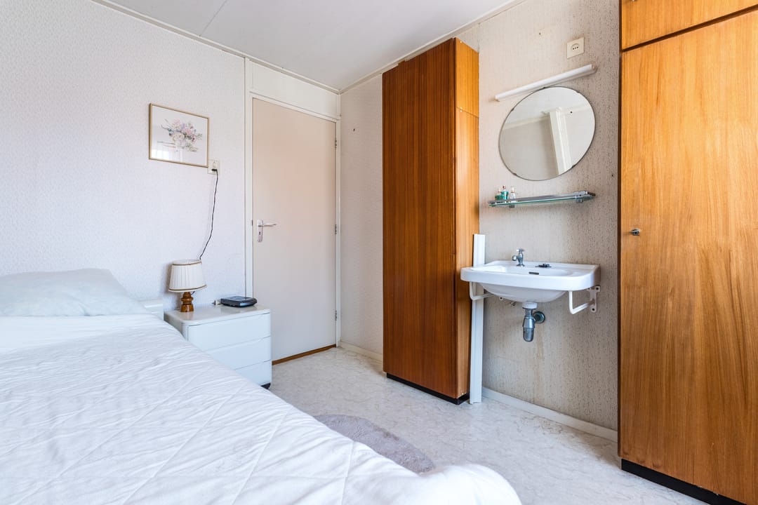 Photo 26 of Julianastraat 38