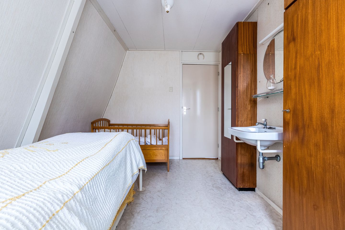 Photo 29 of Julianastraat 38