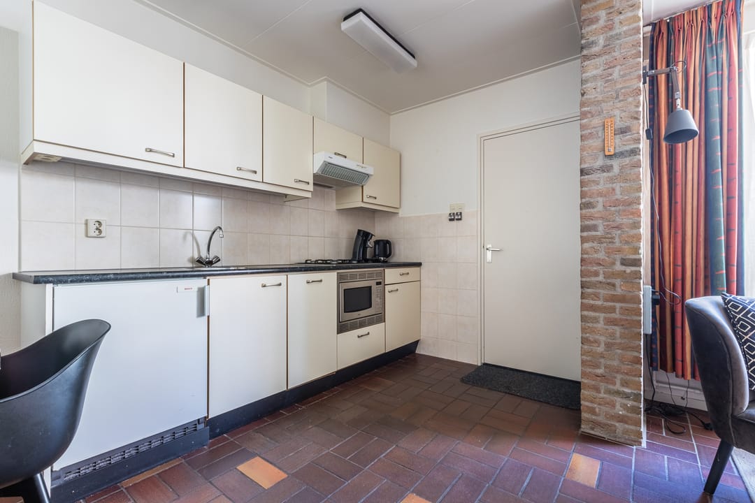 Photo 53 of Julianastraat 38