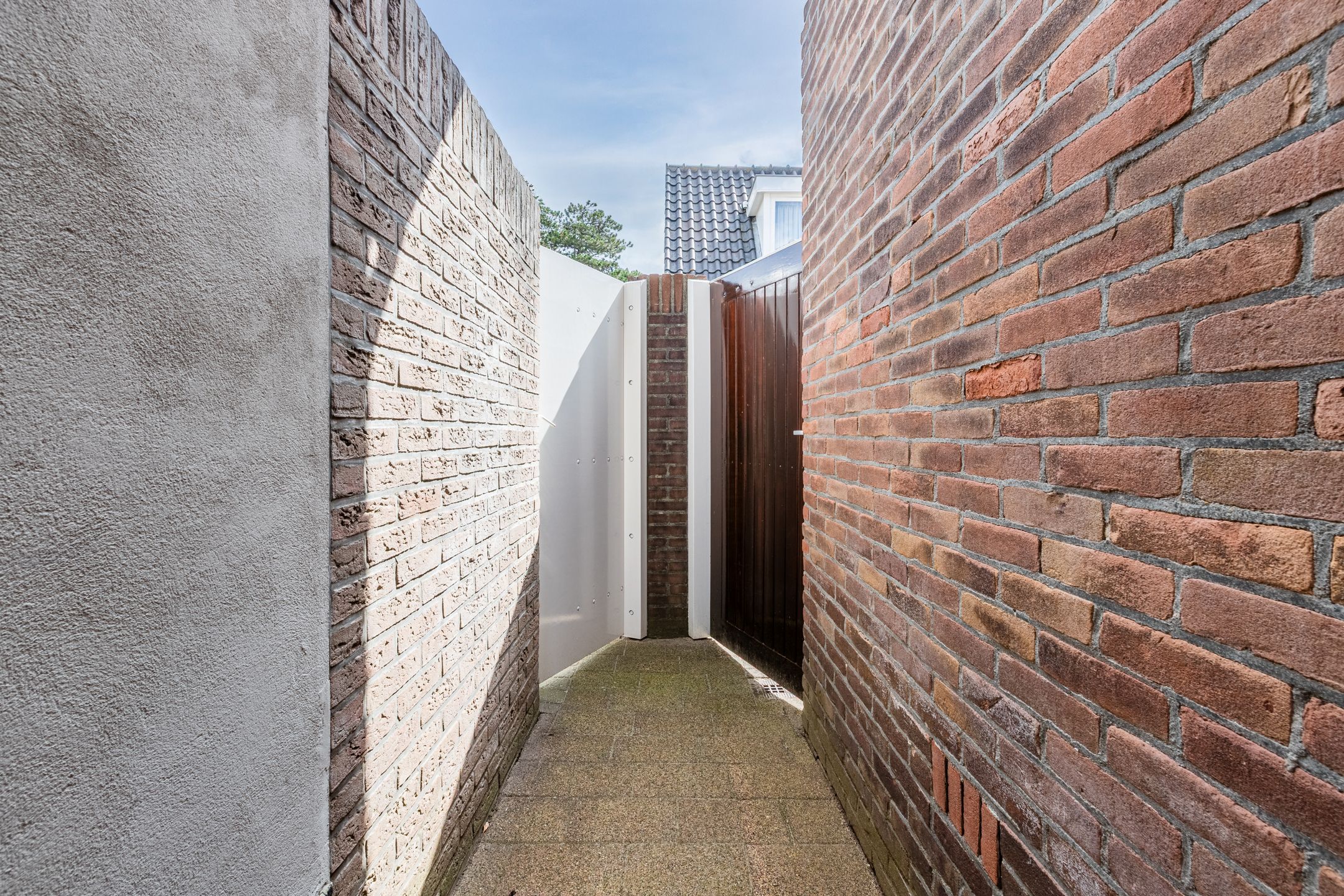 Photo 72 of Julianastraat 38