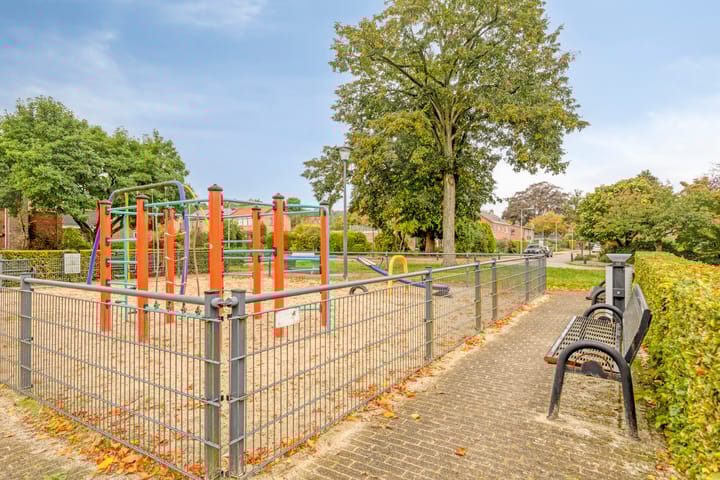 Foto 34 van Beusekamplaan 5