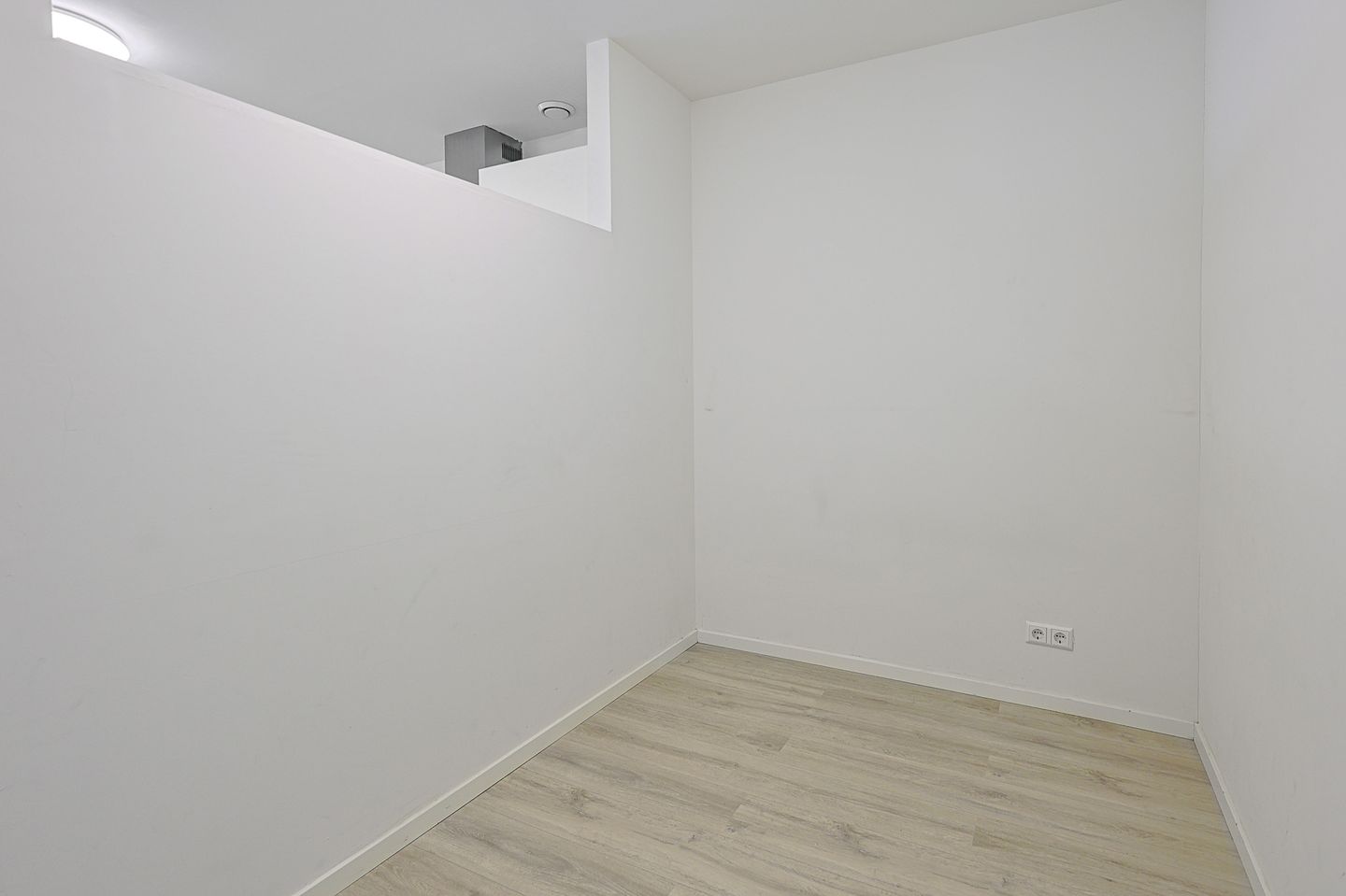 Foto 10 van Nieuwe Fellenoord 1-A