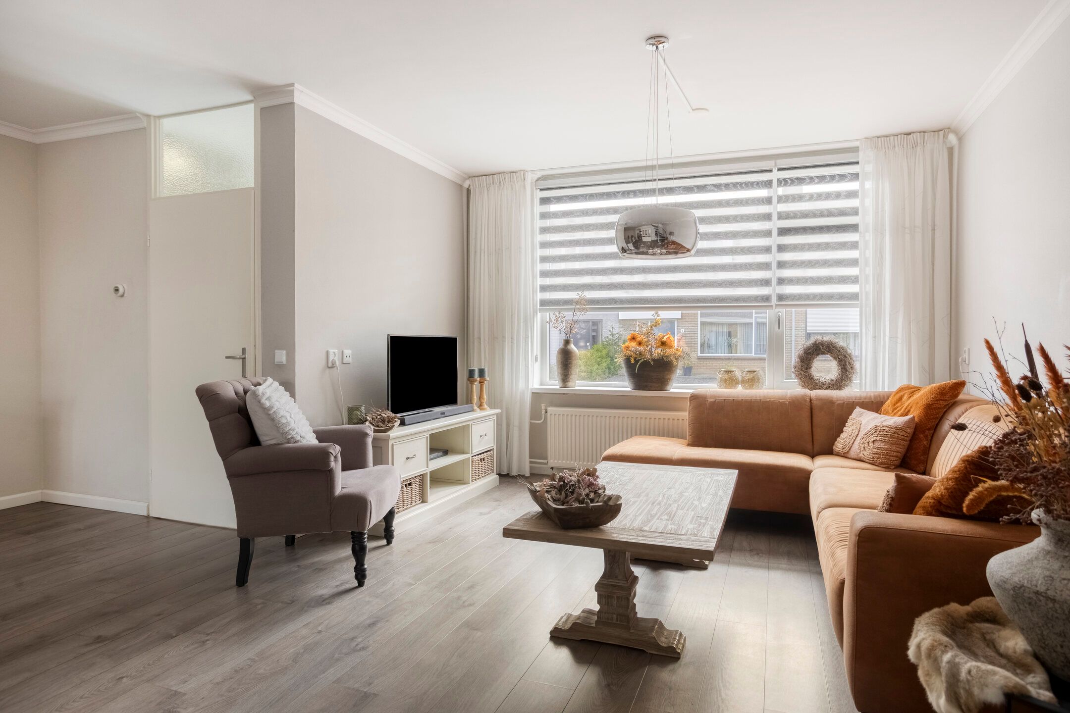 Foto 6 van Meidoornhof 8