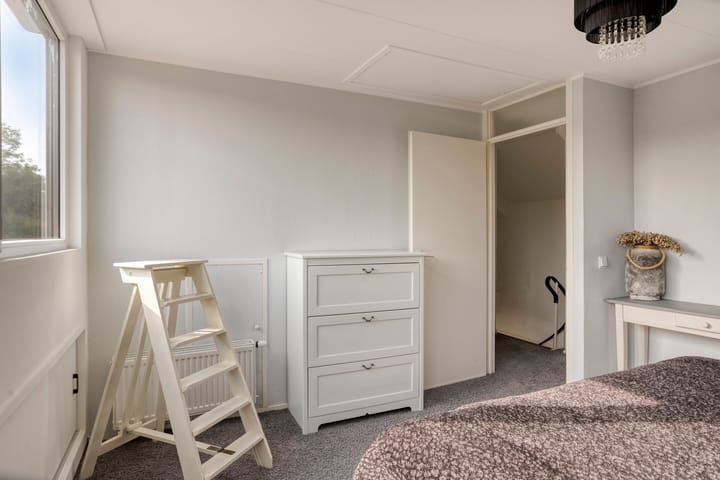 Foto 15 van Meidoornhof 8