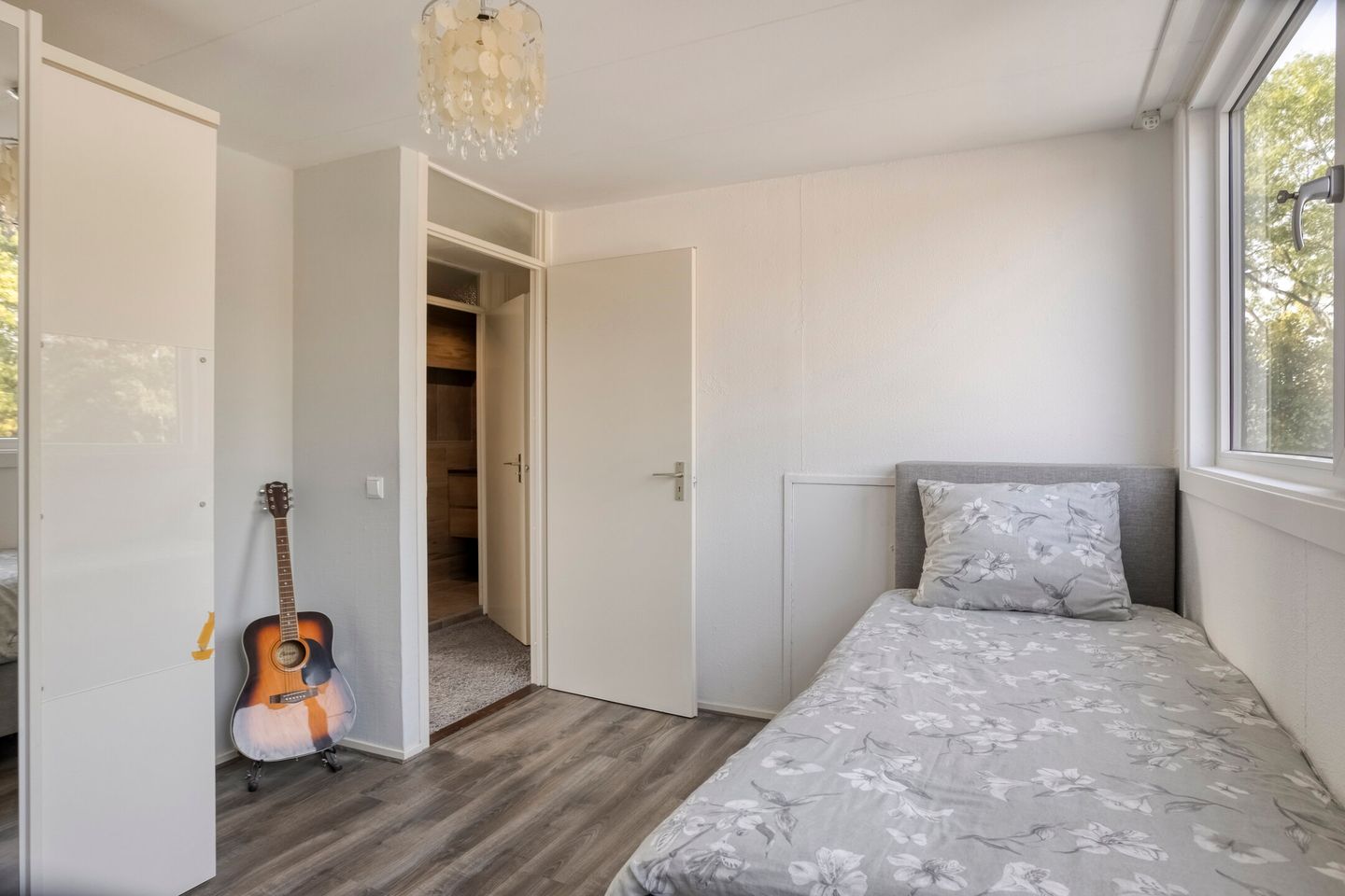 Foto 19 van Meidoornhof 8