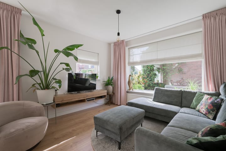 Foto 18 van Toebeshof 1