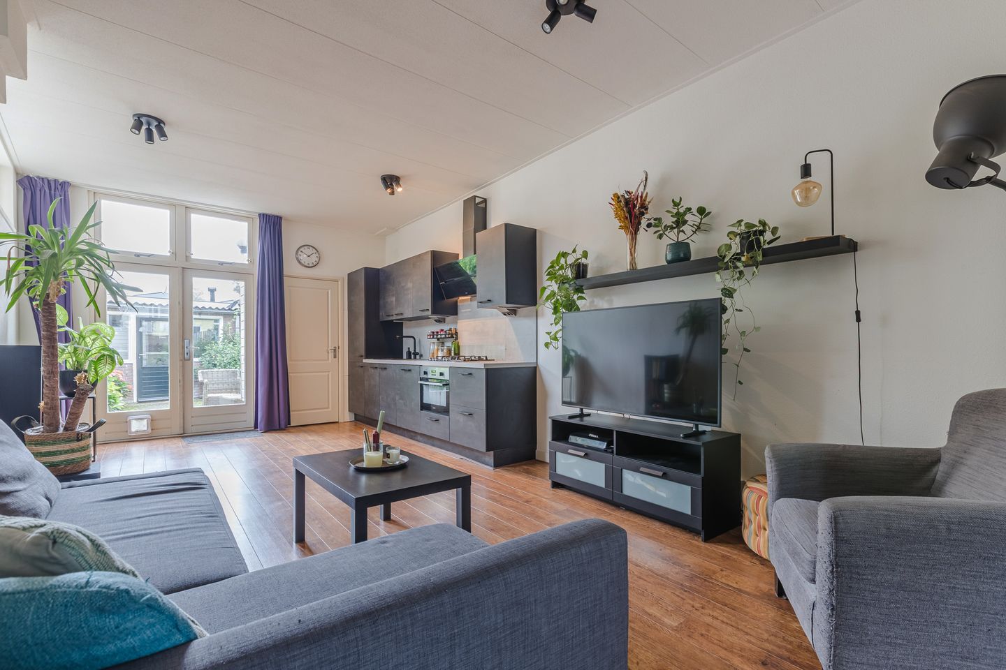 Photo 5 of Ropjeskuil 10