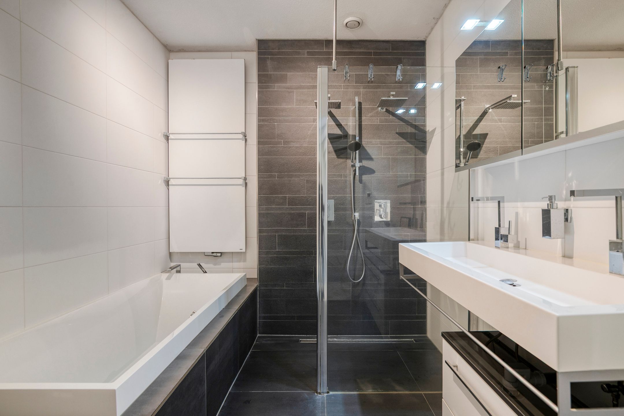 Photo 21 of Troelstralaan 62