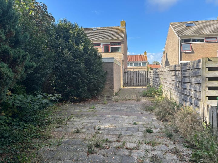 Photo 23 of Langeweg 65