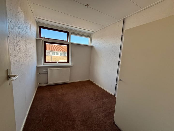 Photo 33 of Langeweg 65