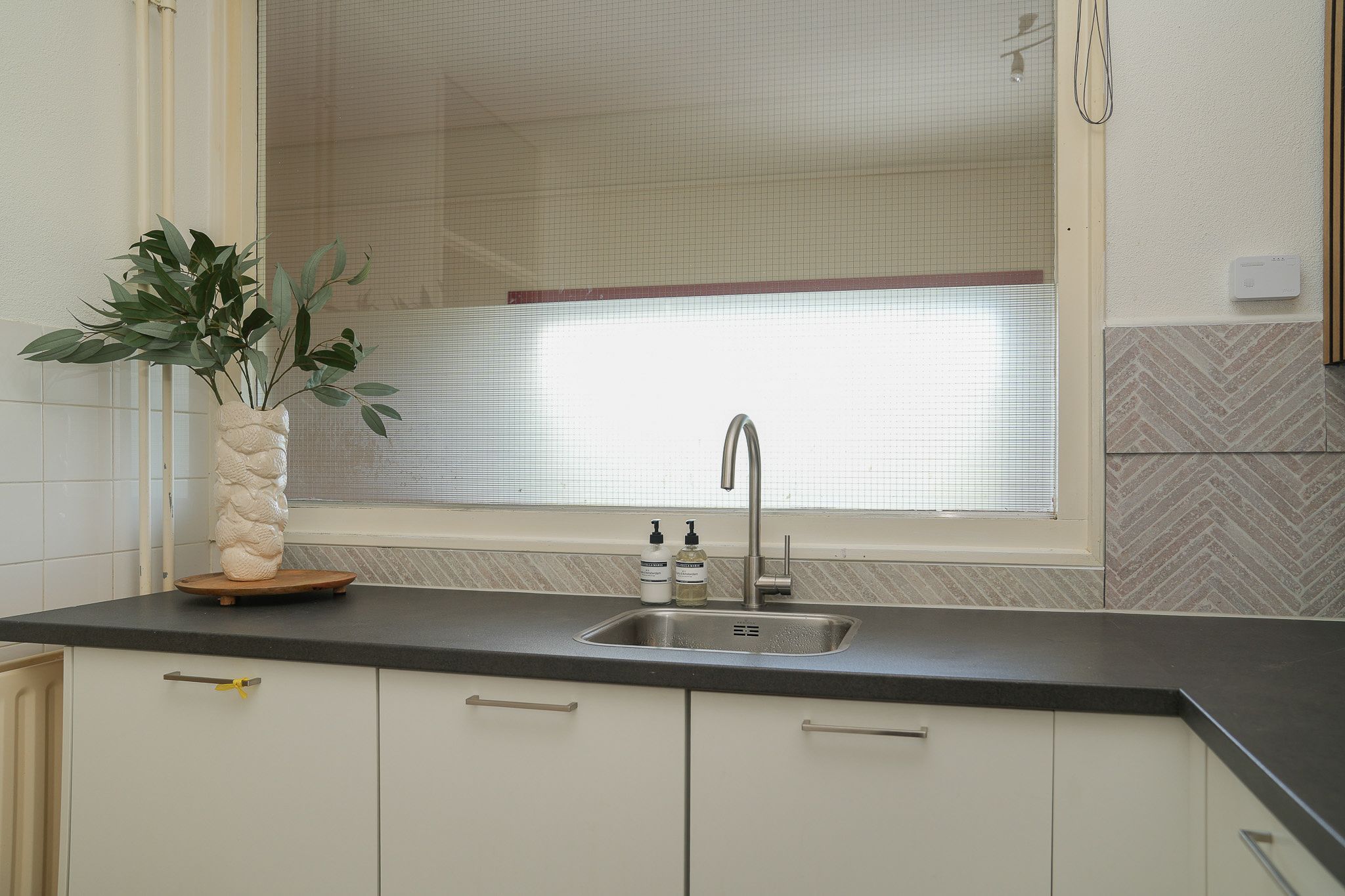 Foto 3 van Dokter van Stratenweg 359