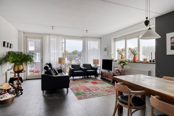 Foto 2 van Weegbree 38