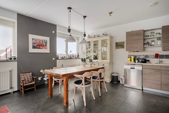 Foto 5 van Weegbree 38