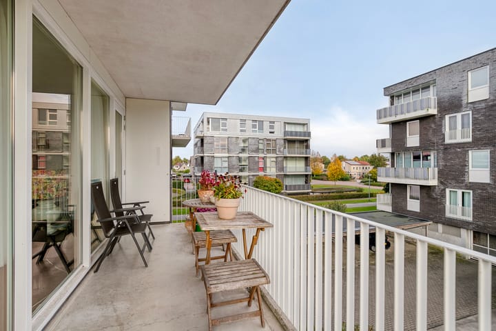 Foto 8 van Weegbree 38