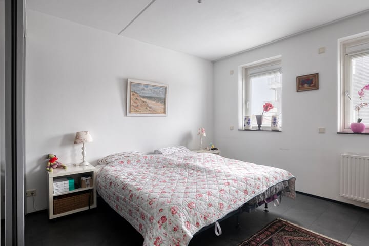 Foto 11 van Weegbree 38