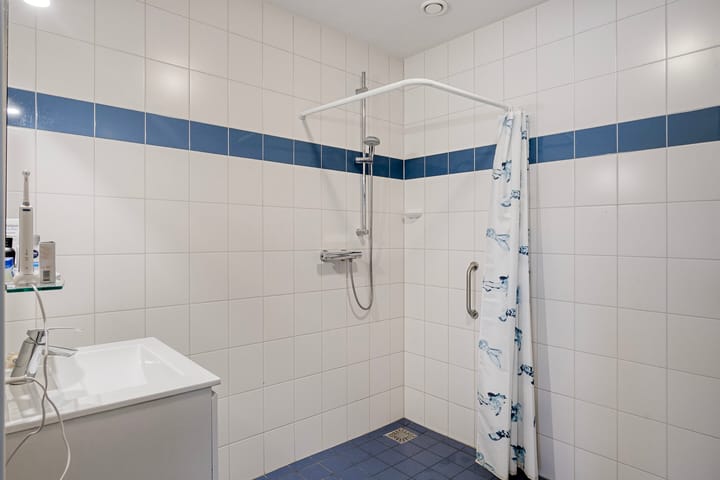 Foto 18 van Weegbree 38