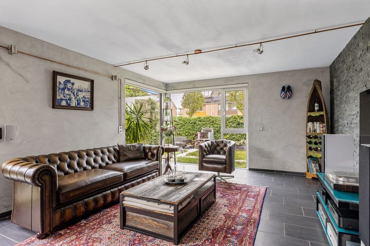 Foto 4 van Wilgeroosje 12