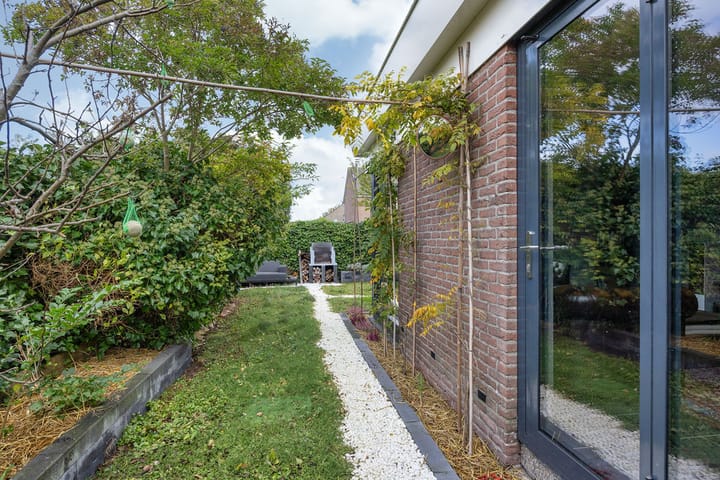 Foto 29 van Wilgeroosje 12