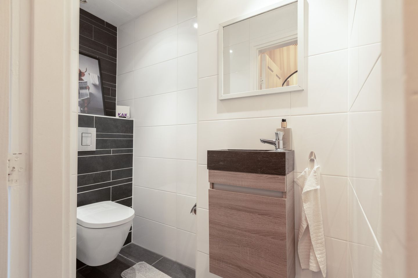 Foto 14 van Scherwolderhemstraat 50