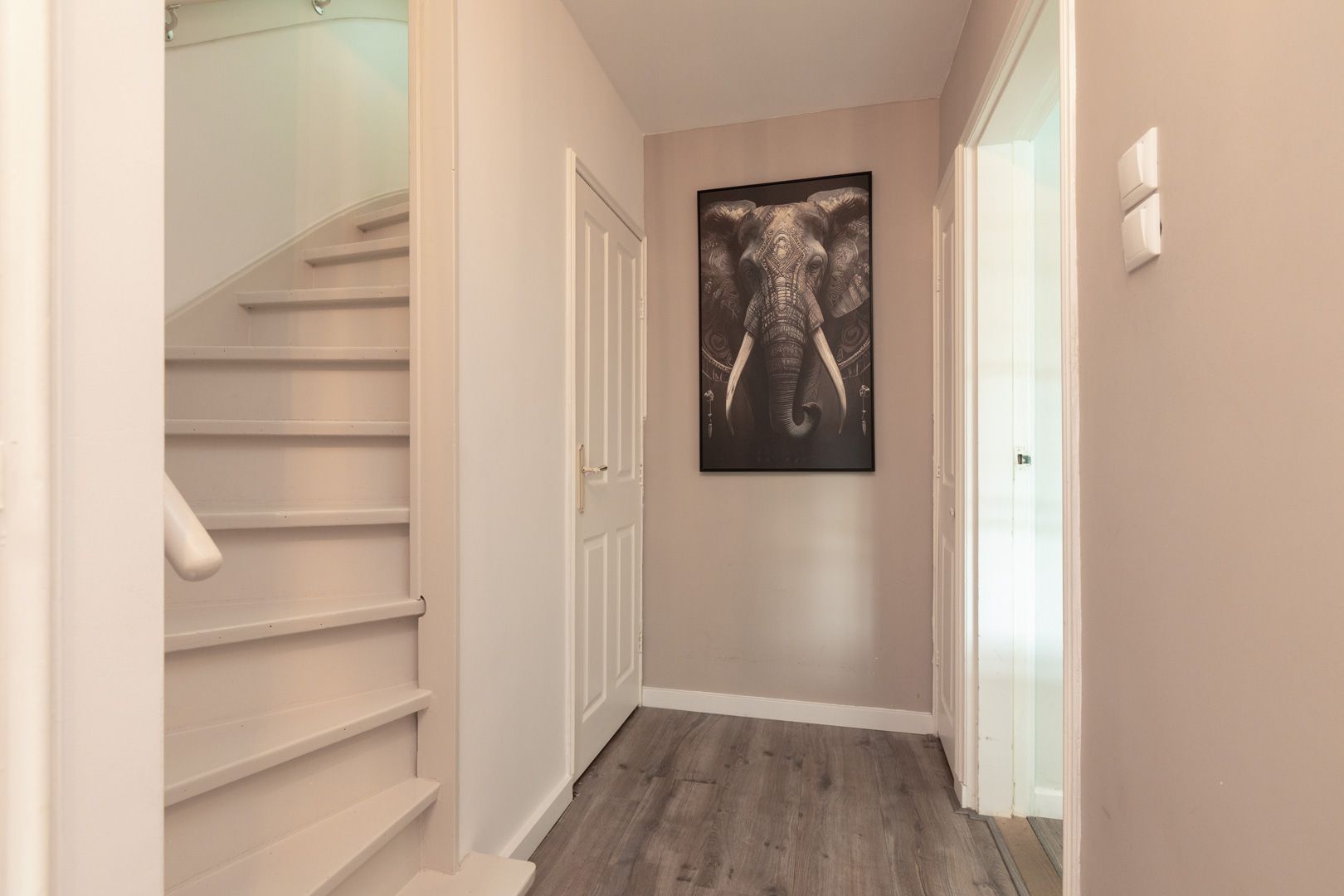 Foto 15 van Scherwolderhemstraat 50