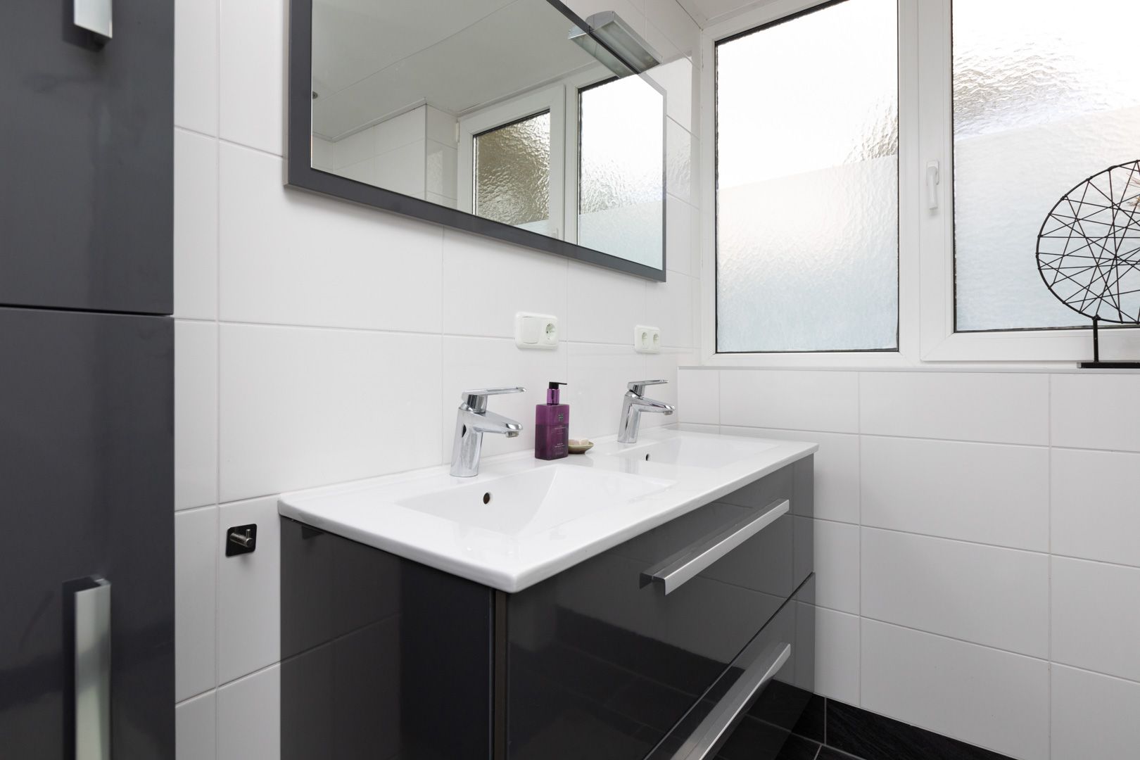 Foto 18 van Scherwolderhemstraat 50