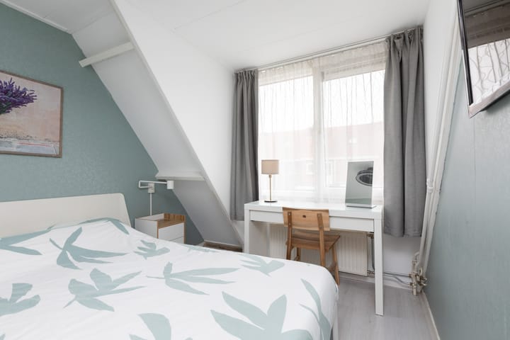 Photo 18 of Wassenberghstraat 18