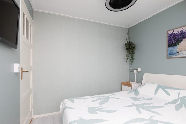 Photo 19 of Wassenberghstraat 18