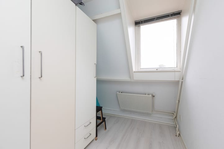 Photo 22 of Wassenberghstraat 18