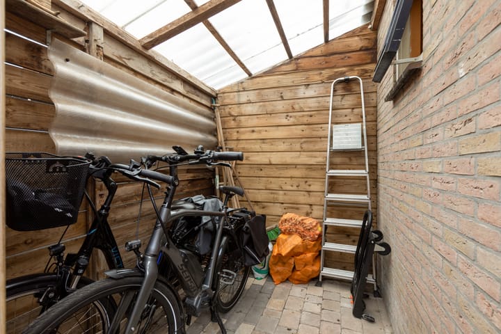 Photo 32 of Wassenberghstraat 18