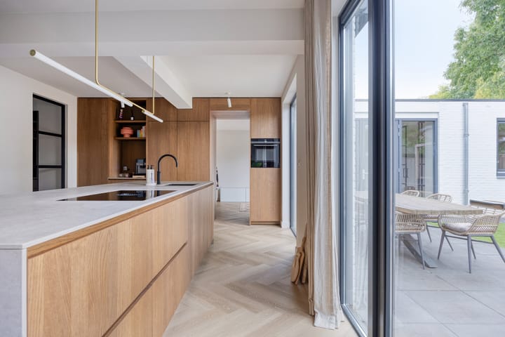 Foto 15 van Schout Crillaertstraat 15