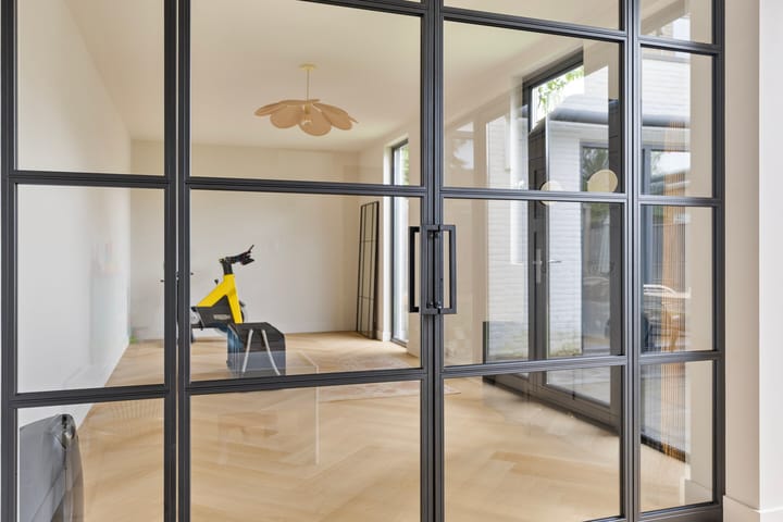 Foto 22 van Schout Crillaertstraat 15