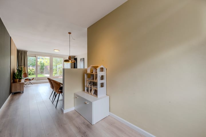 Foto 11 van Waleweinlaan 76