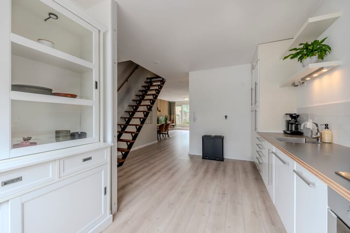 Foto 16 van Waleweinlaan 76