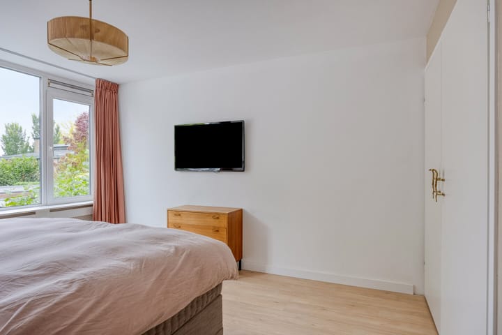 Foto 31 van Schout Crillaertstraat 15