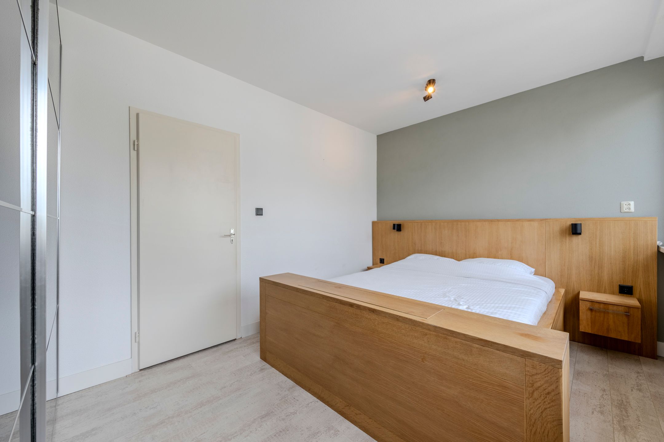 Foto 21 van Waleweinlaan 76