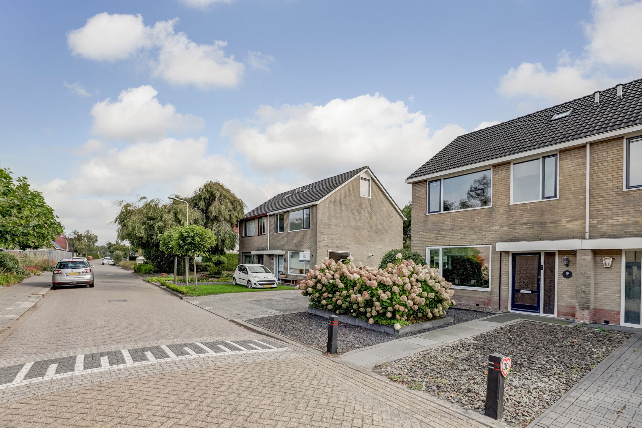 Photo 36 of Camstrastrjitte 16