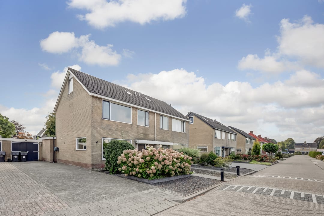 Photo 37 of Camstrastrjitte 16