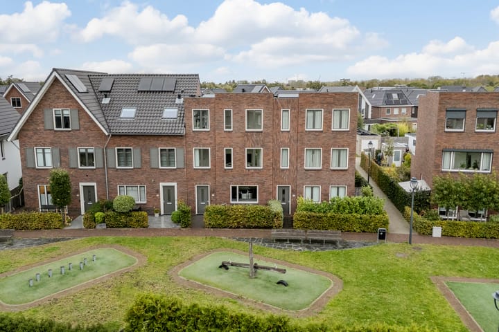 Foto 9 van Koning Willem-Alexanderplantsoen 11