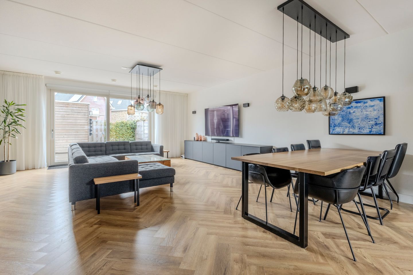 Foto 20 van Koning Willem-Alexanderplantsoen 11