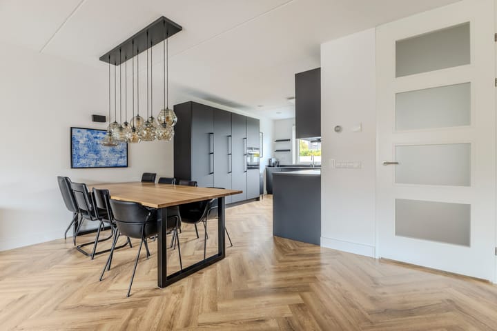 Foto 21 van Koning Willem-Alexanderplantsoen 11