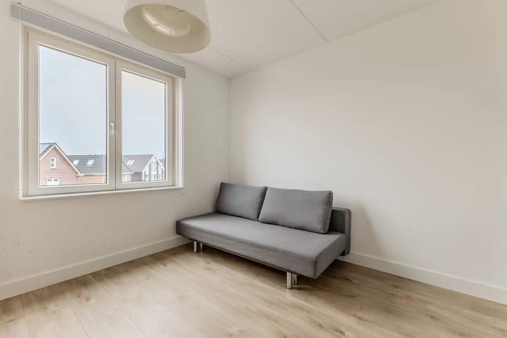 Foto 46 van Koning Willem-Alexanderplantsoen 11