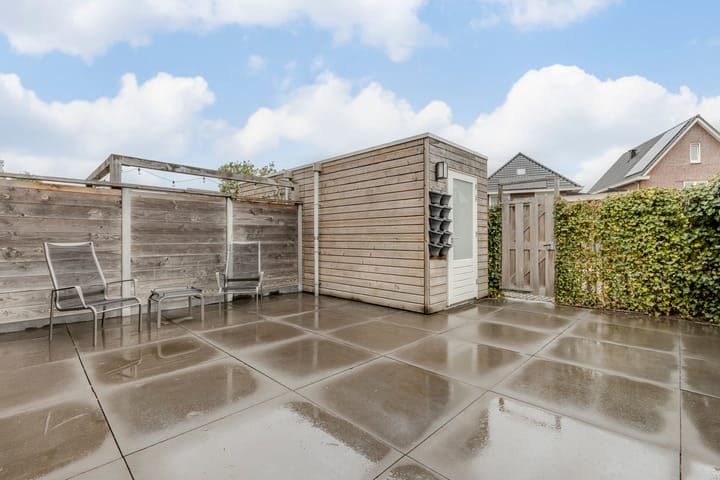 Foto 59 van Koning Willem-Alexanderplantsoen 11