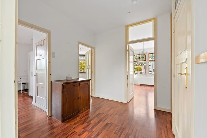 Foto 13 van Loosduinsekade 409