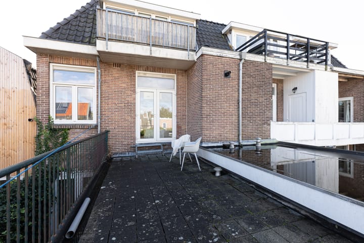 Foto 30 van Kennemerstraatweg 60-B