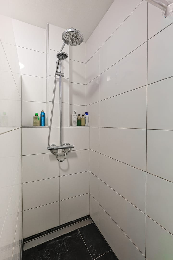 Foto 34 van Generaal Marshallweg 146