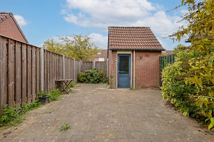 Foto 24 van Generaal Marshallweg 146