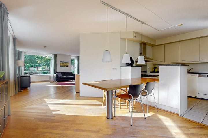 Foto 2 van Vuurbaak 16