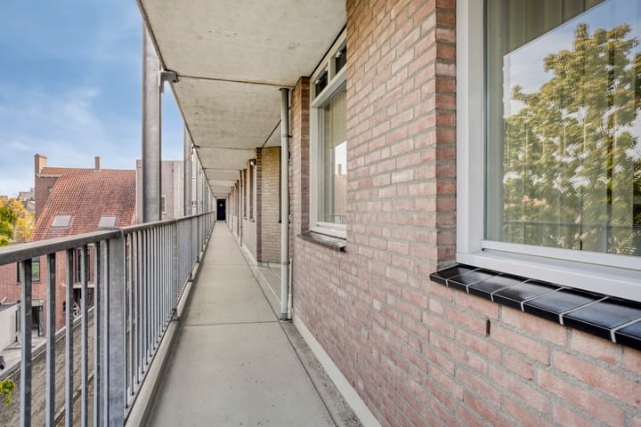 Foto 9 van Stratumsedijk 18-T