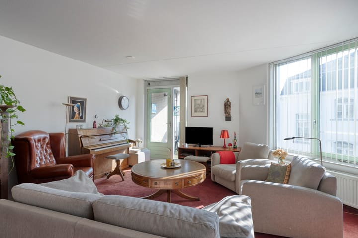 Foto 11 van Stratumsedijk 18-T