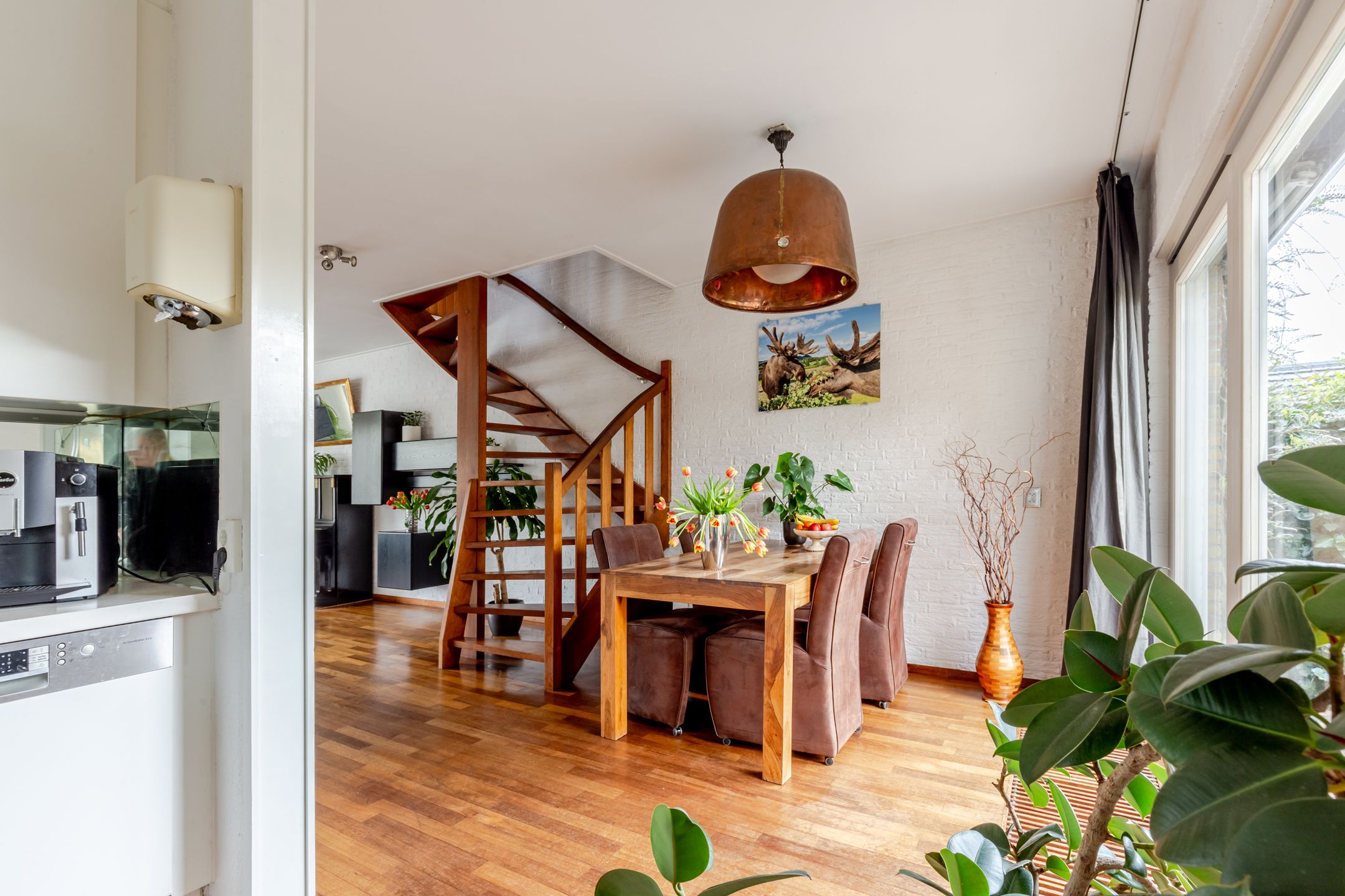 Photo 9 of Schipholdijk 261